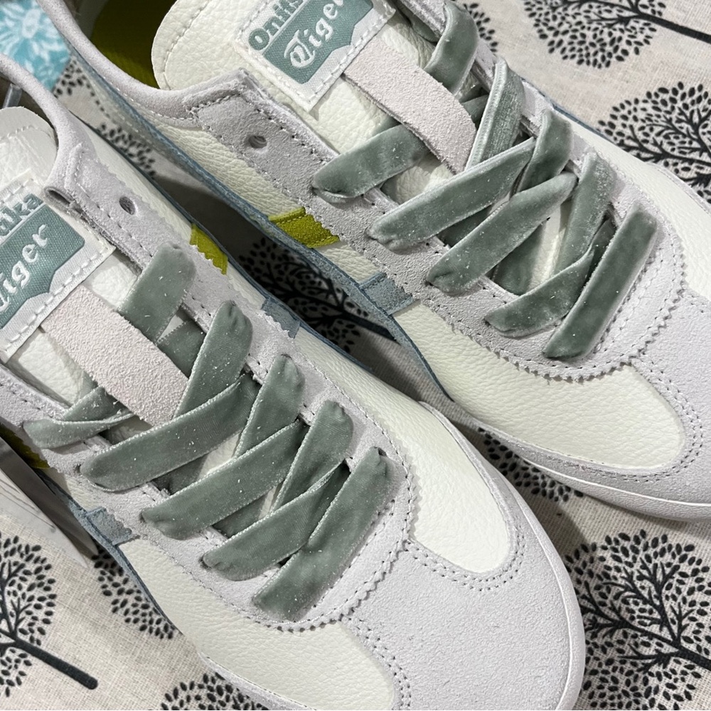 Onitsuka Tiger by Asics Women's White & Light Green Retro Sneakers - Picture 3 of 10